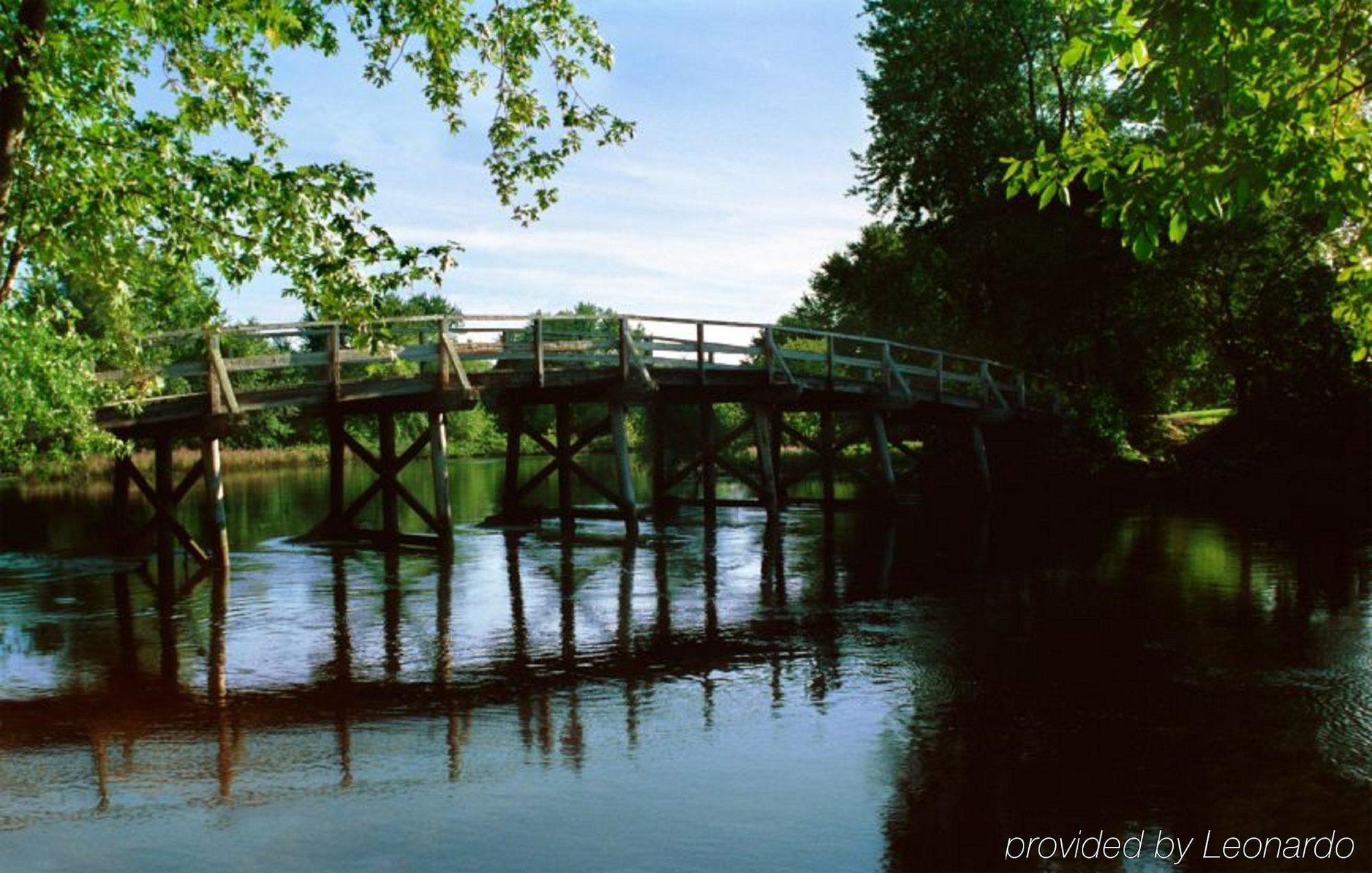 ホテル ボックスボロー リージェンシー Boxborough エクステリア 写真